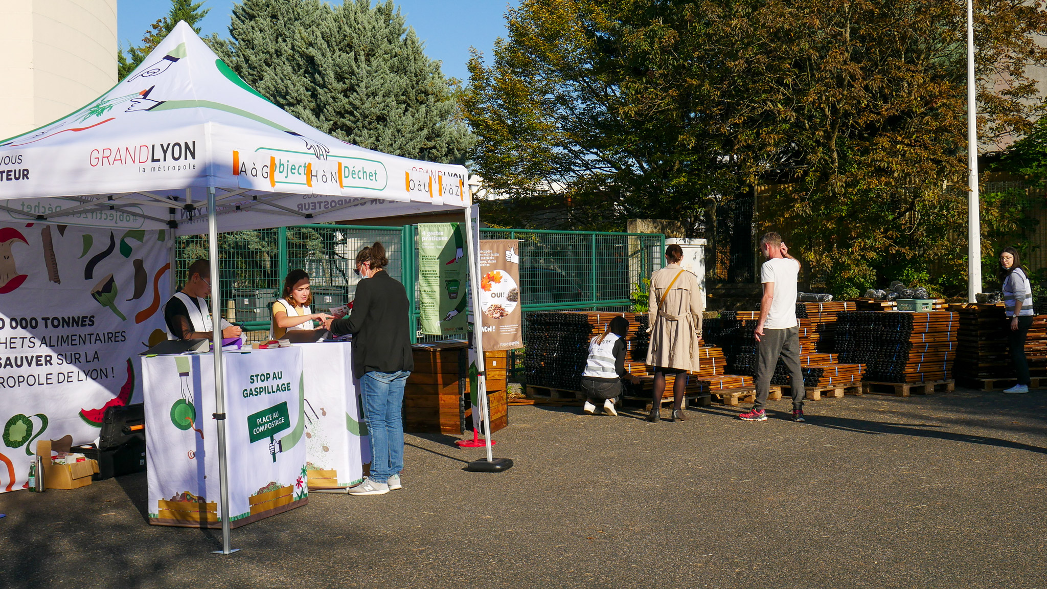 Distribution composteur individuel Grand Lyon - 3 