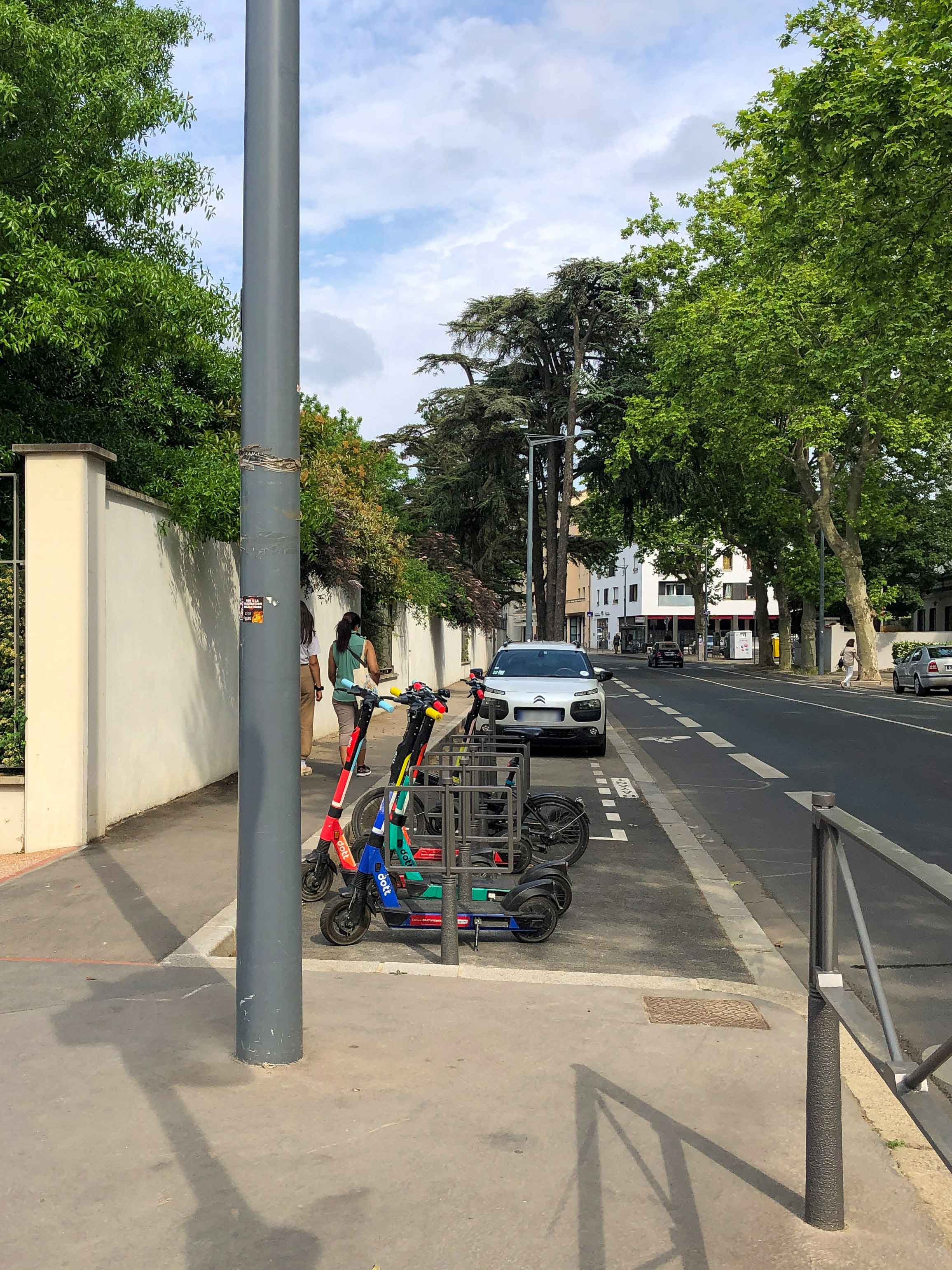 Stationnement trottinette parc de la Mairie - 1 