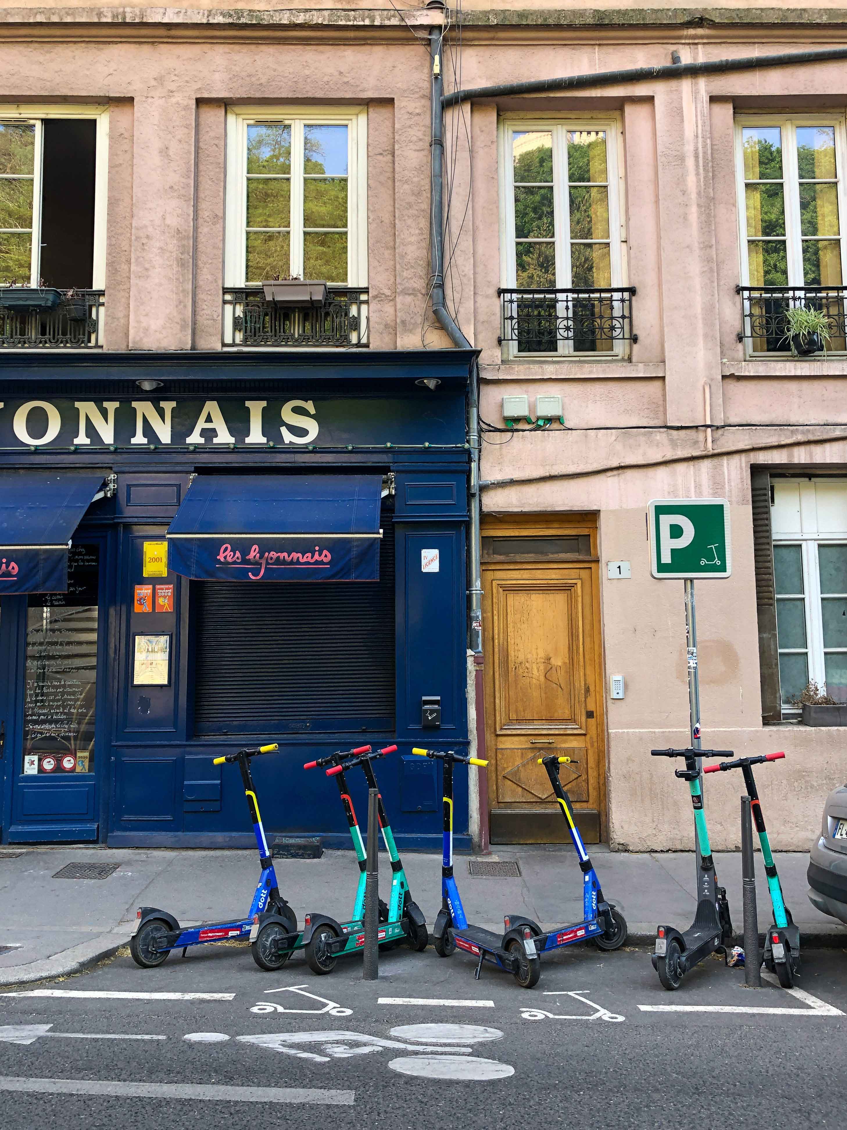 Stationnement trottinette Vieux Lyon - 5 